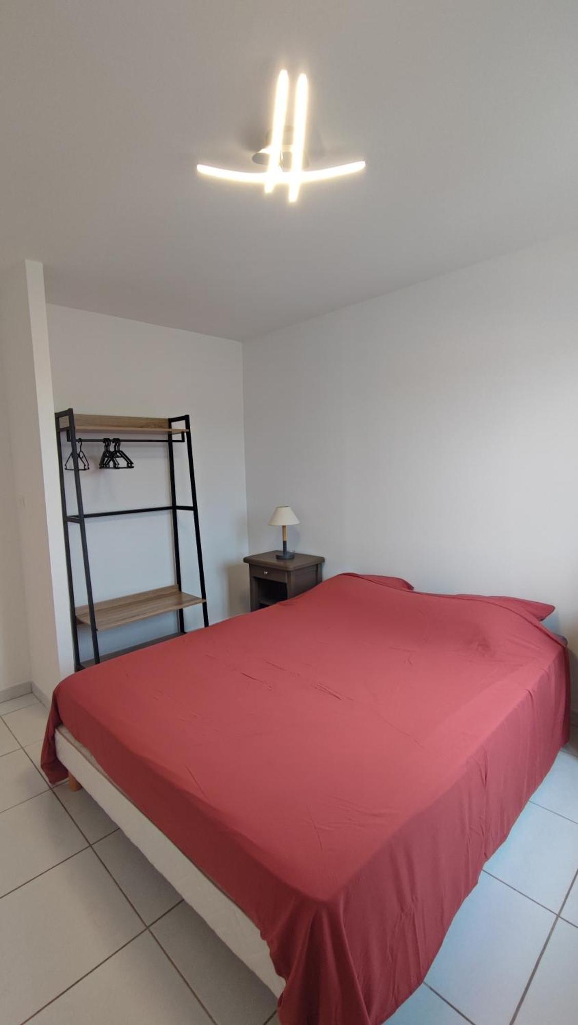 Appartement Cosy Uchaud Luaran gambar